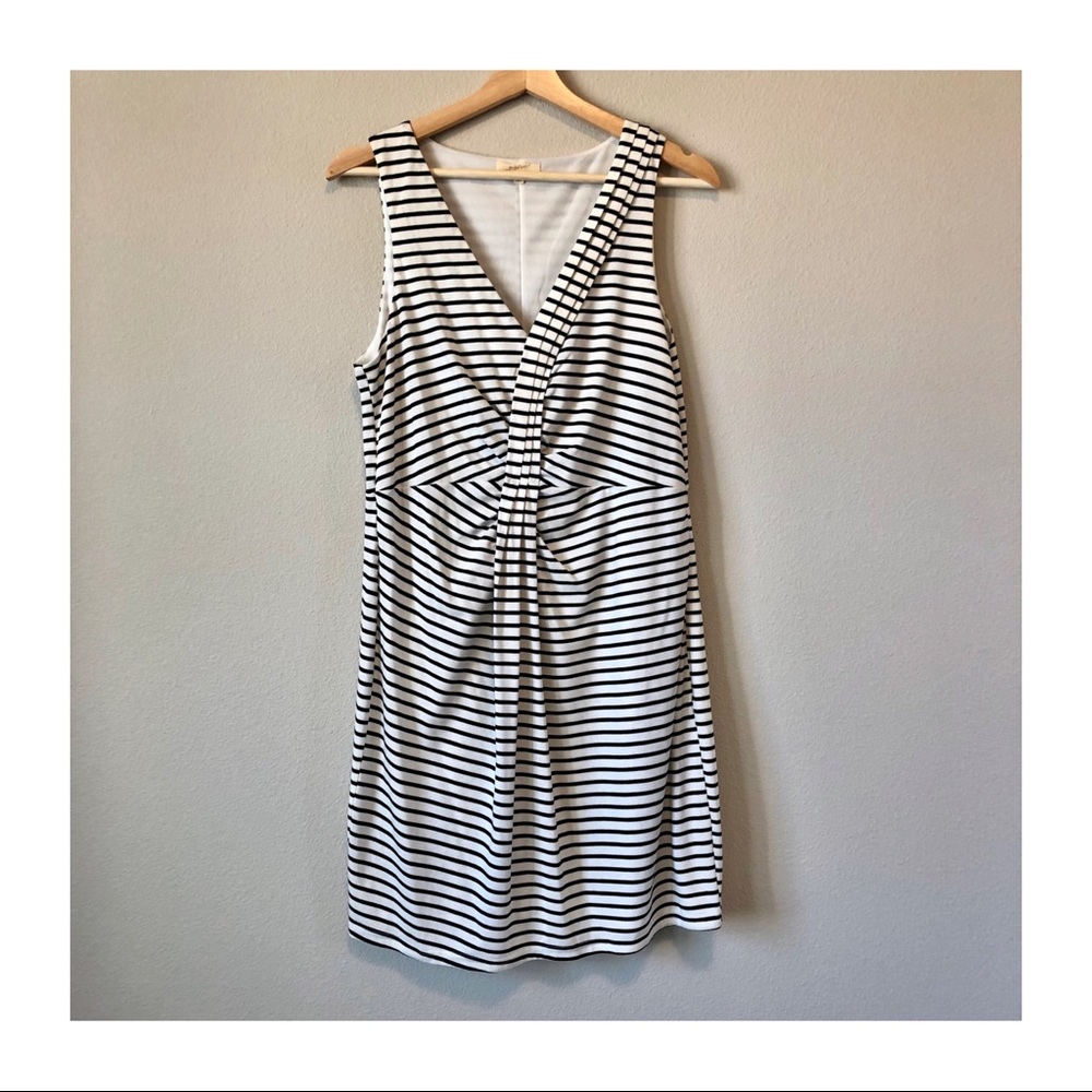 NWOT | Mystree Cotton Stretch BW Dress